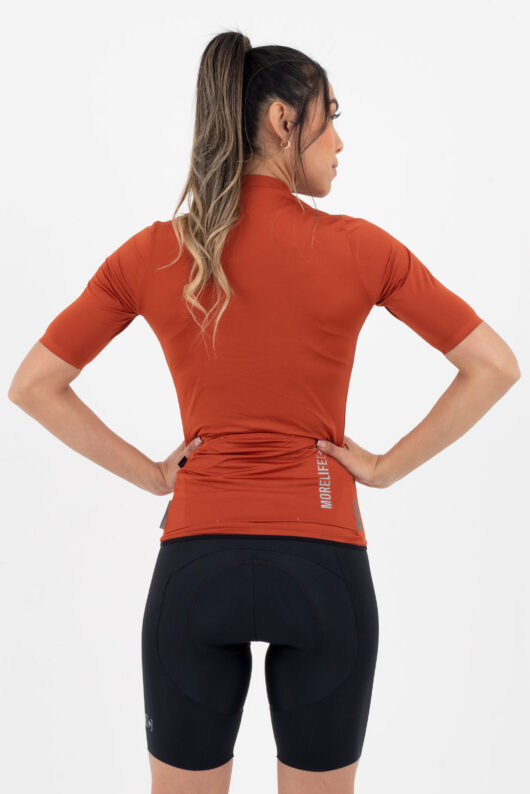 BC2218M – Jersey Active Dama Ladrillo
