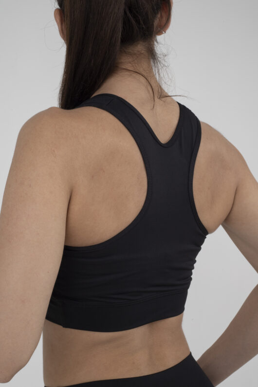 TOP BÁSICO RACER BACK NEGRO